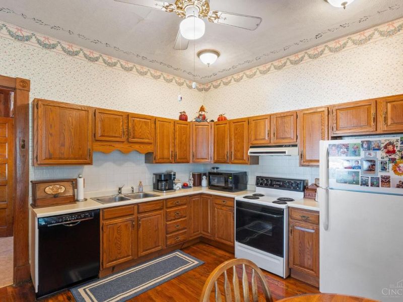 305 E Central Avenue, West Carrollton, OH 45449 Photo 14