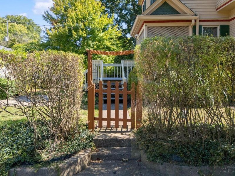 305 E Central Avenue, West Carrollton, OH 45449 Photo 48