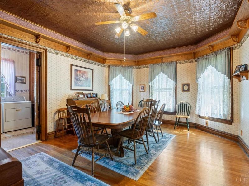305 E Central Avenue, West Carrollton, OH 45449 Photo 8