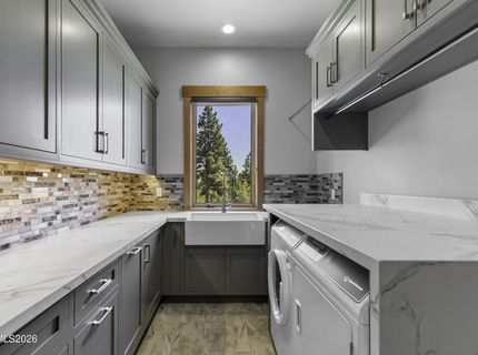 256 Forest Hill Way, Gardnerville, NV 89460 Photo
