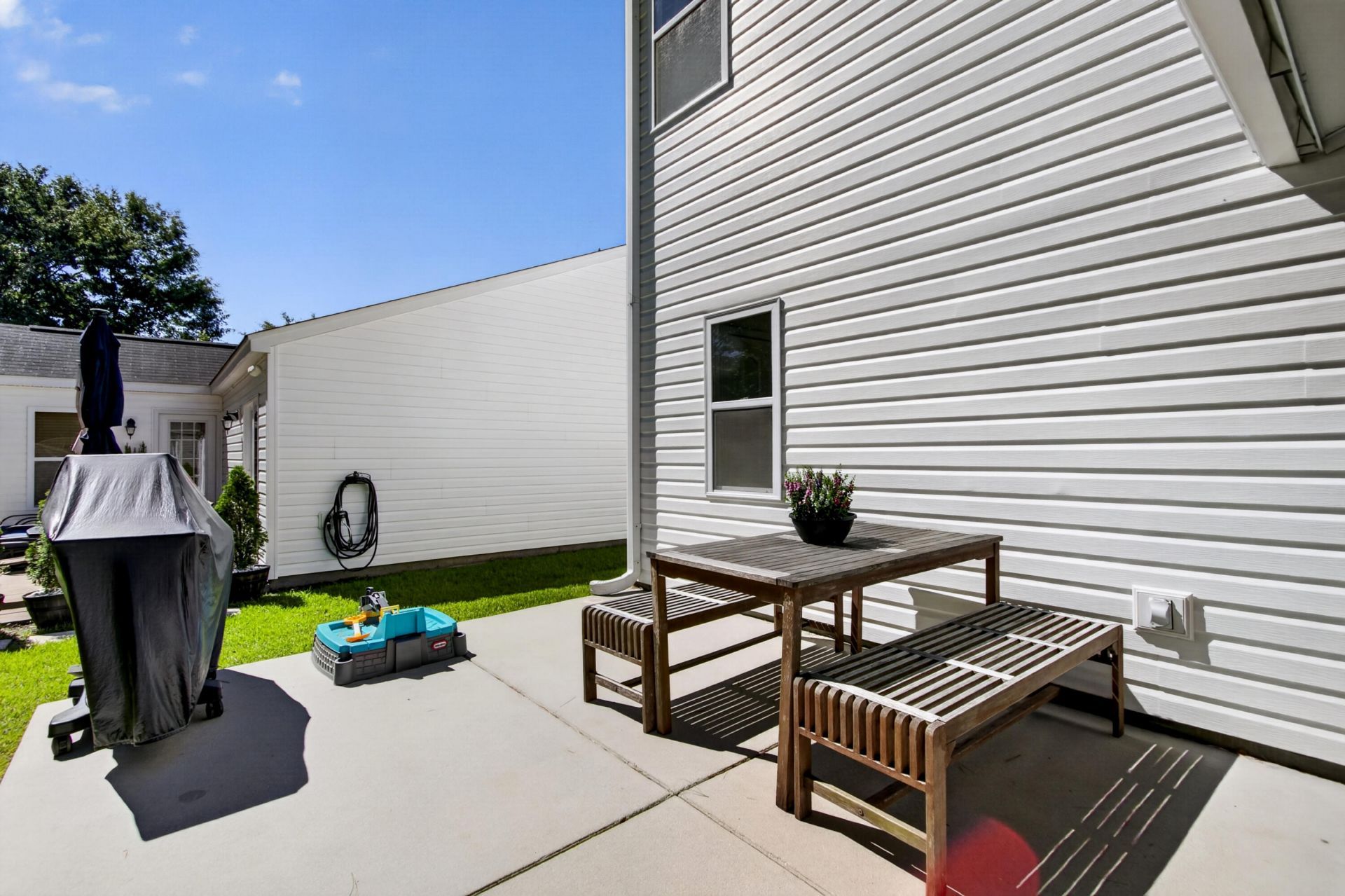 114 Coosawatchie Street Photo 21