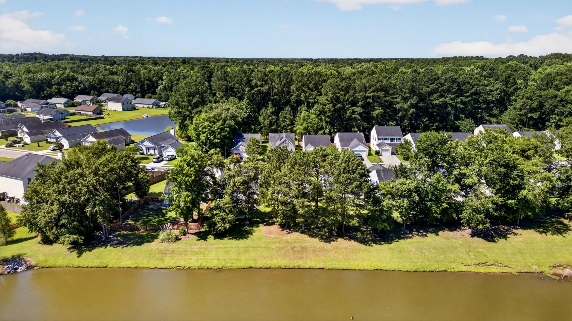 114 Coosawatchie Street Photo 25
