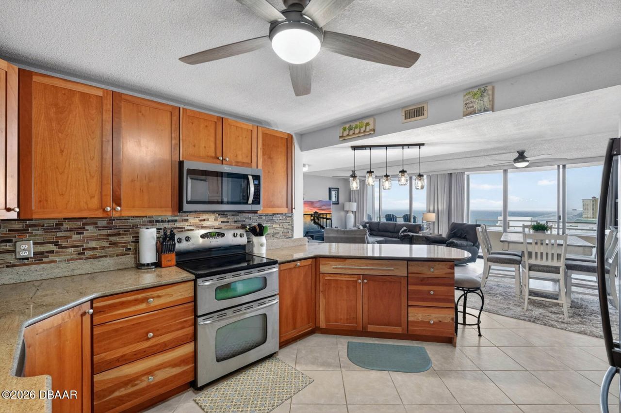 2828 N Atlantic Avenue, Unit 1804, Daytona Beach, FL 32118 Photo