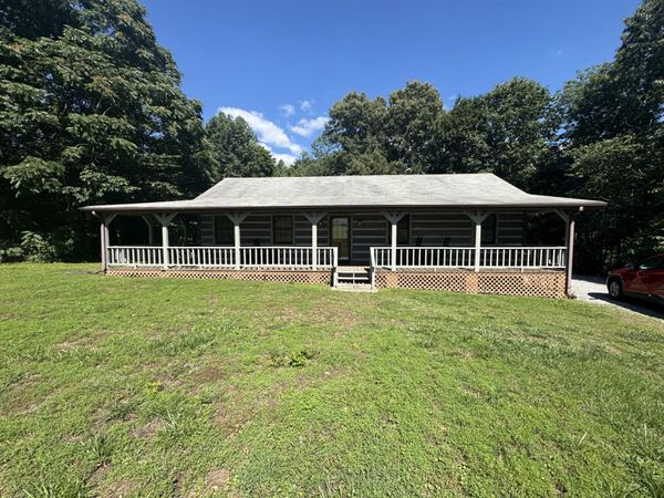 312 Grand View Dr , Smithville, TN 37166