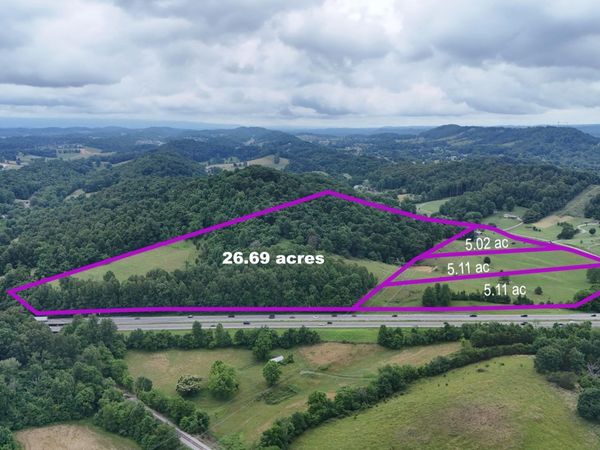 5 Frog Level Rd , Johnson City, TN 37615