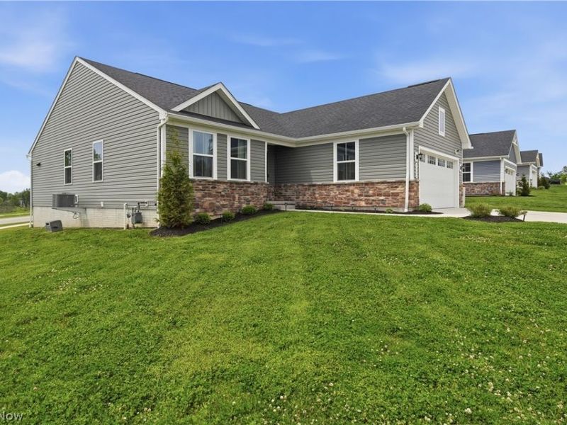 1082 Bookman Avenue , Akron, OH 44312 Photo 34