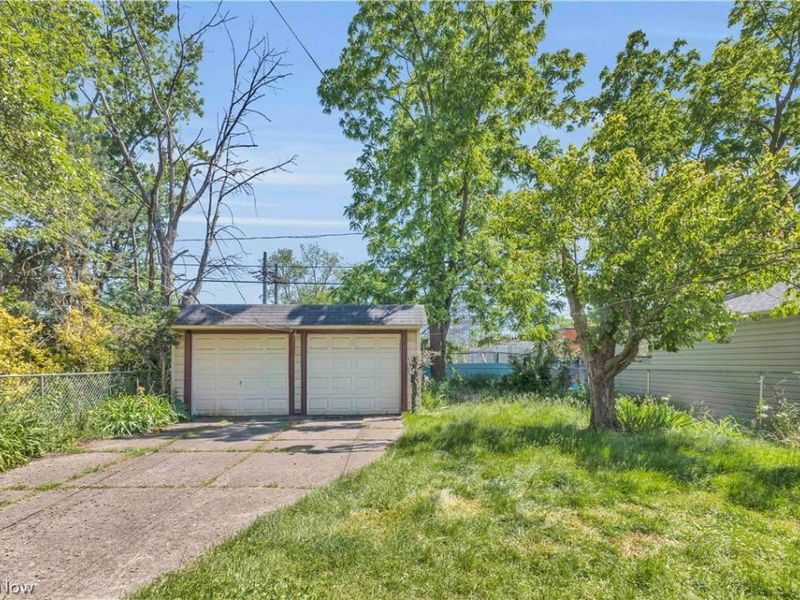 13019 Gilmore Avenue , Cleveland, OH 44135 Photo 6