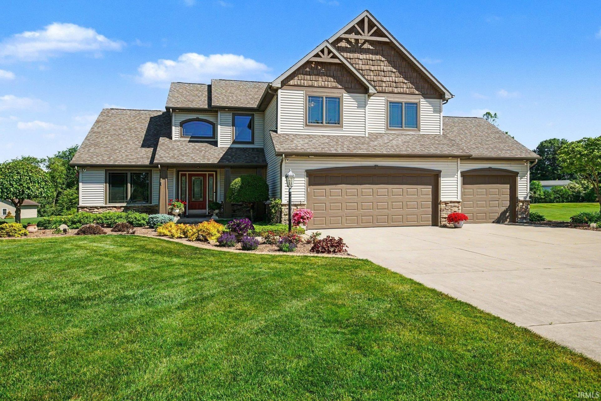 30081 Quail Pointe Drive, Granger, IN 46530 Main Photo