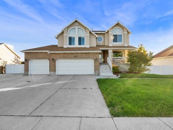 10238 S SNOW IRIS WAY E, Sandy, UT 84092
