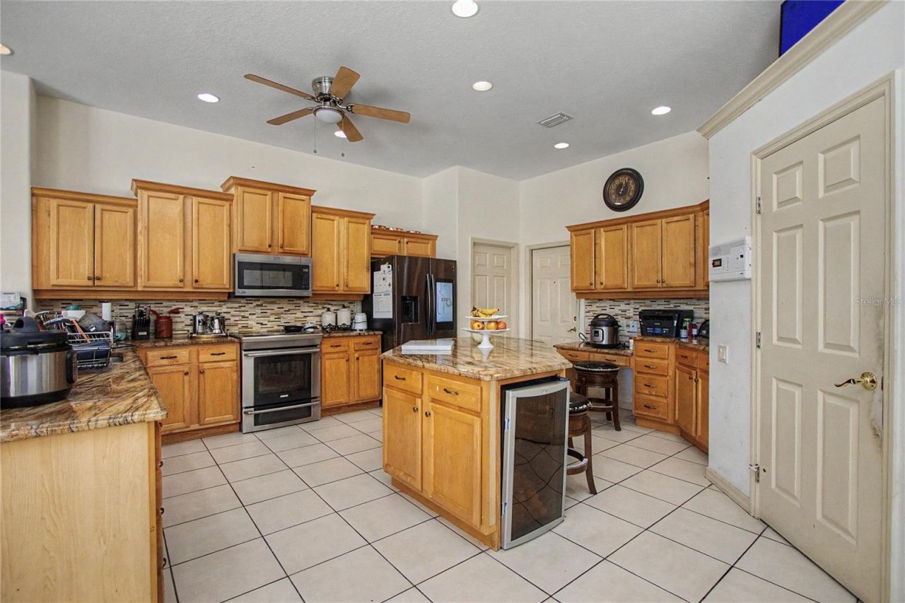 2114 SE 25th Loop , Ocala, FL 34471 Photo