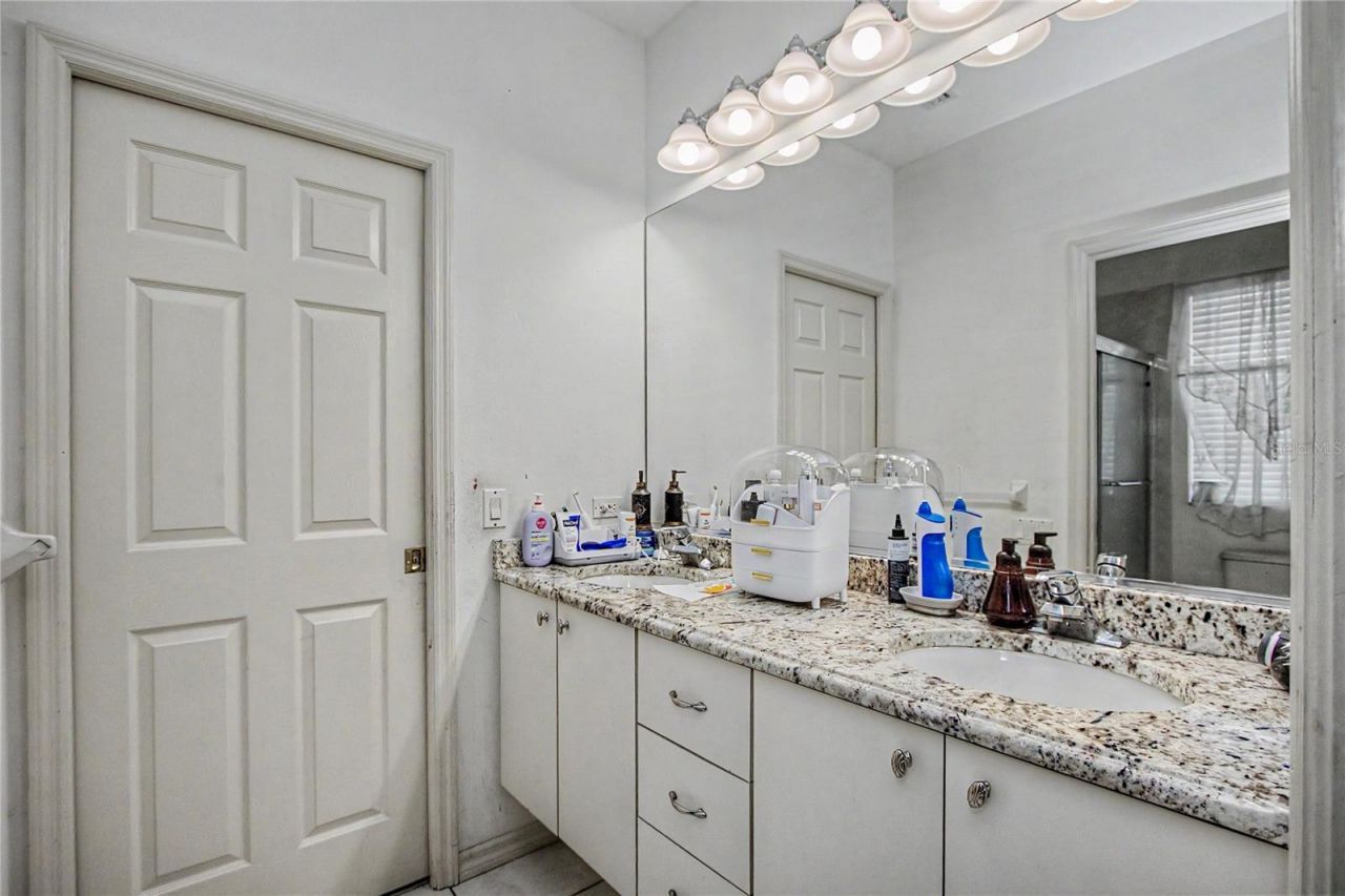 2114 SE 25th Loop , Ocala, FL 34471 Photo