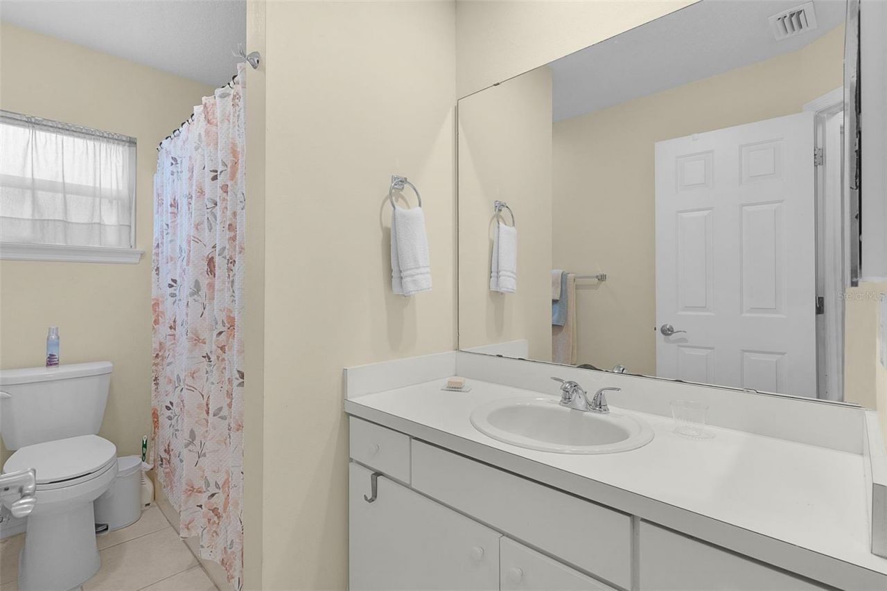 1622 Laurel Way, Tavares, FL 32778 Photo