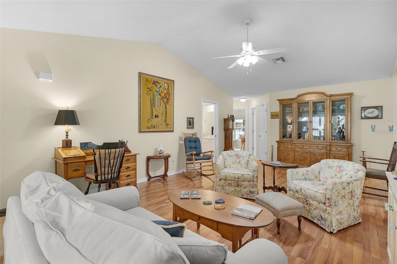 1622 Laurel Way, Tavares, FL 32778 Photo