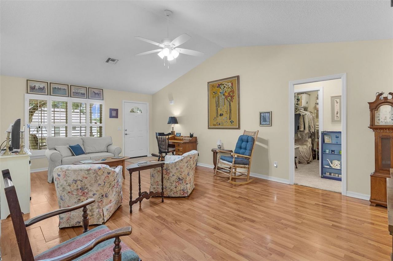 1622 Laurel Way, Tavares, FL 32778 Photo