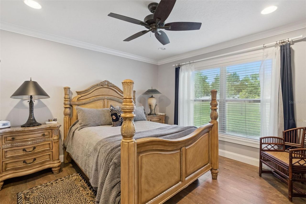 2530 E New York Avenue, Deland, FL 32724 Photo