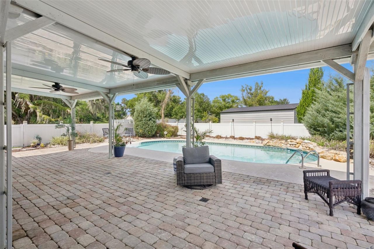 2530 E New York Avenue, Deland, FL 32724 Photo