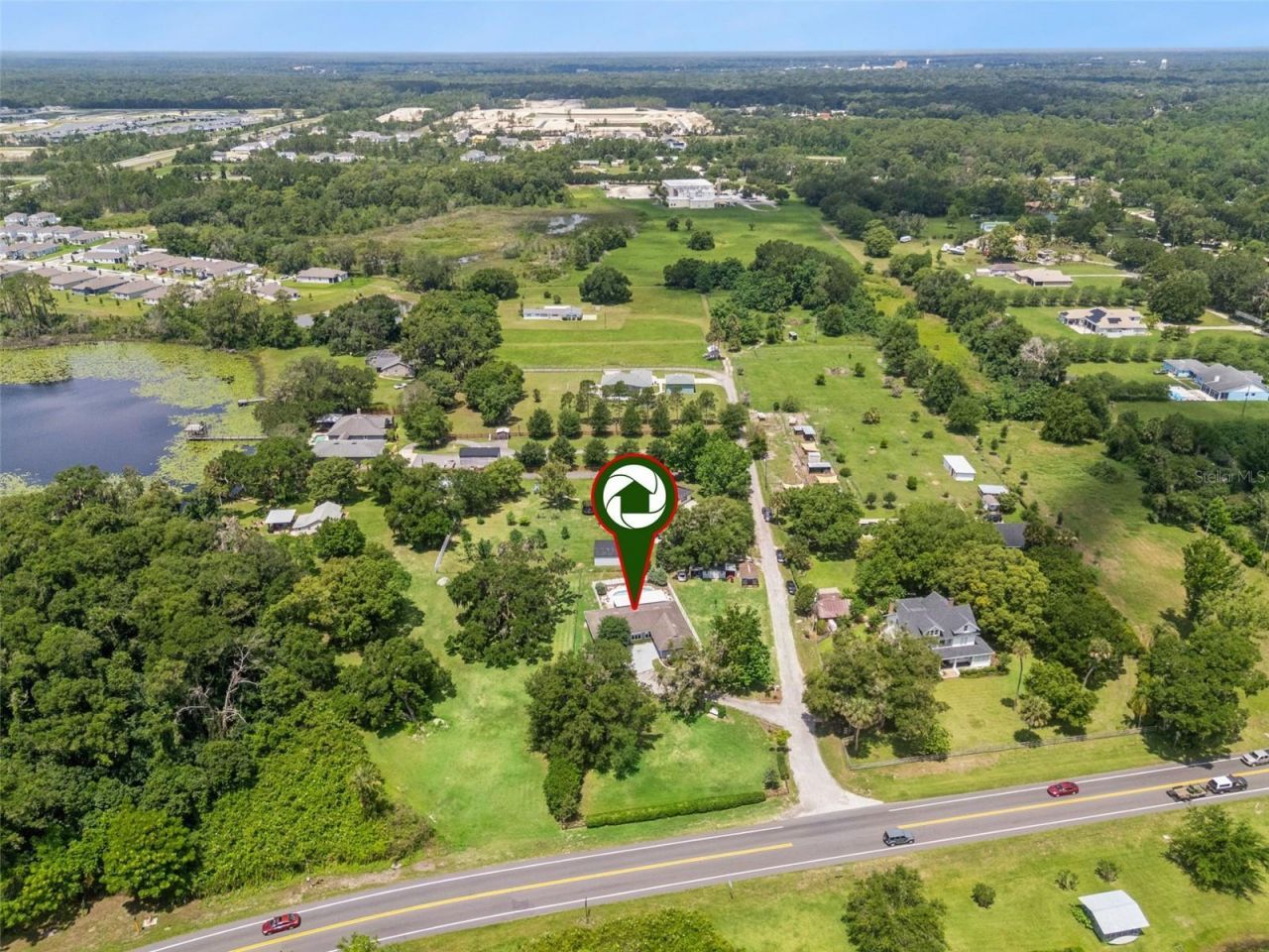 2530 E New York Avenue, Deland, FL 32724 Photo