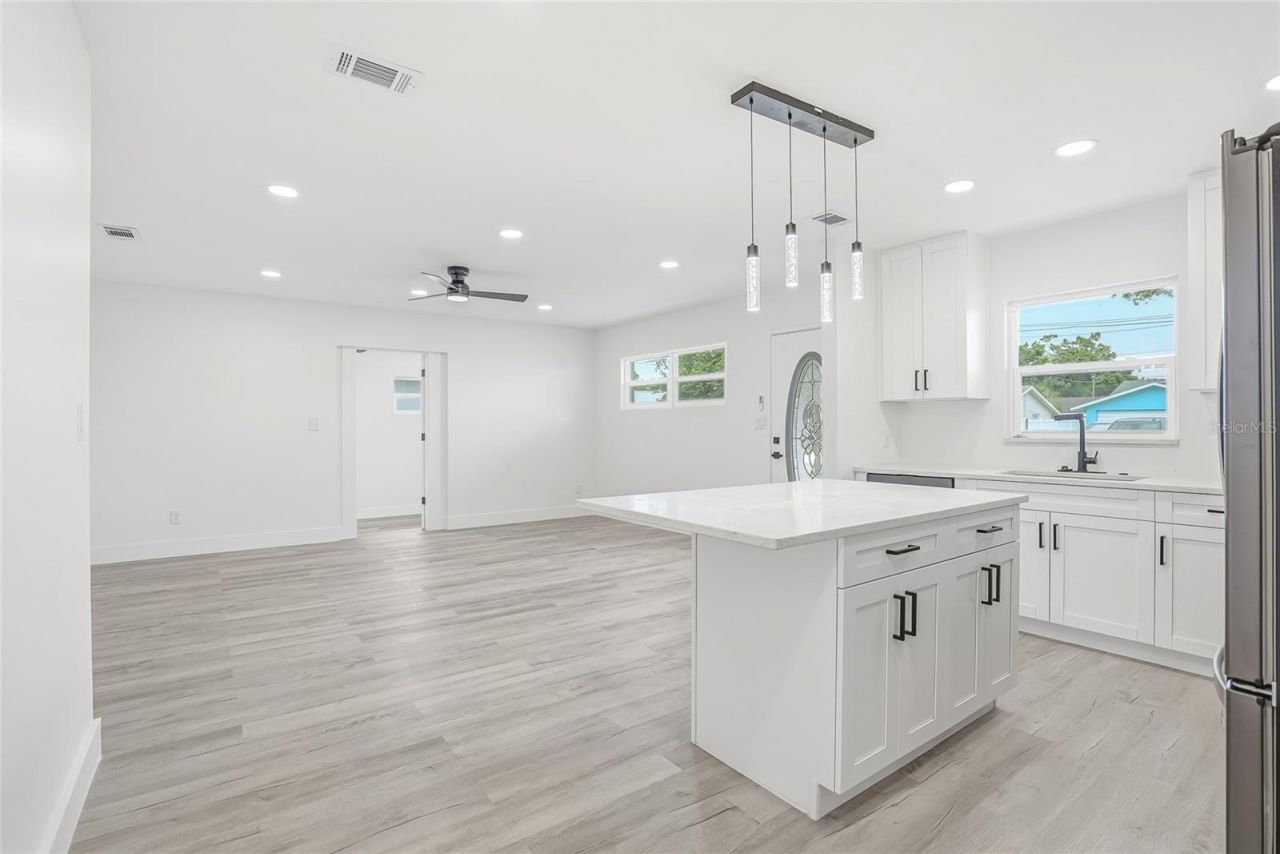 529 Firefly Lane , Apollo Beach, FL 33572 Photo