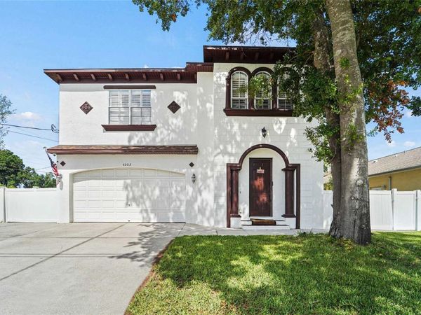4202 N HOWARD AVENUE, TAMPA, FL 33607