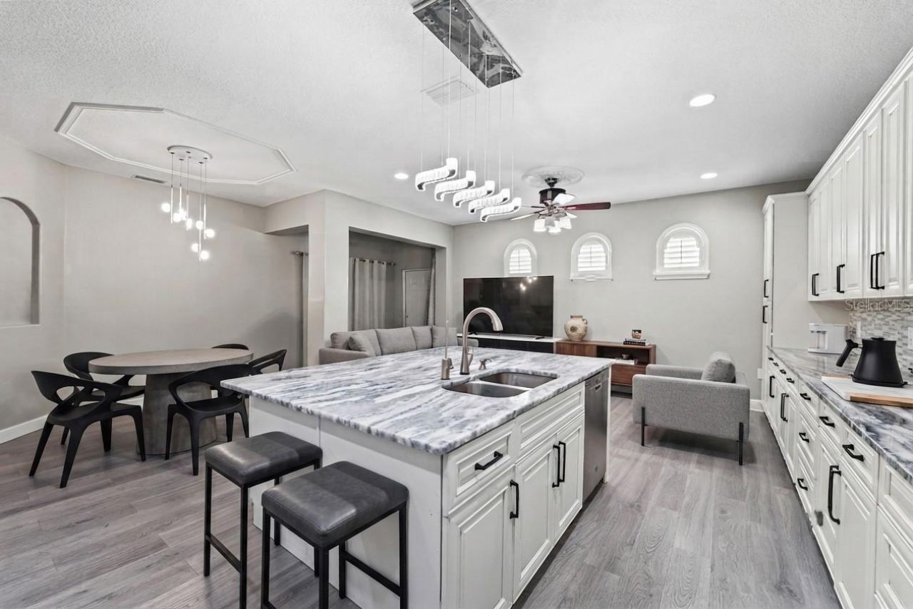 4202 N Howard Avenue, Tampa, FL 33607 Photo