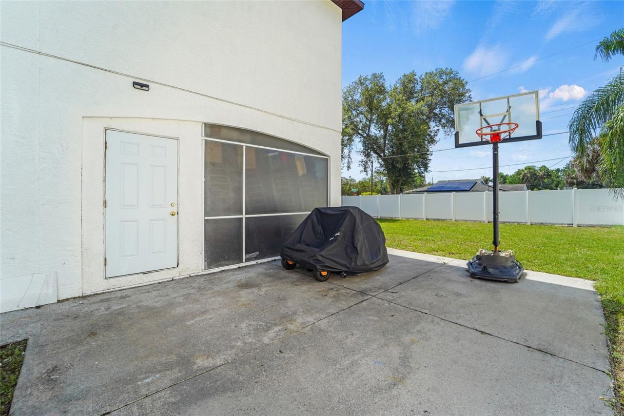4202 N Howard Avenue, Tampa, FL 33607 Photo