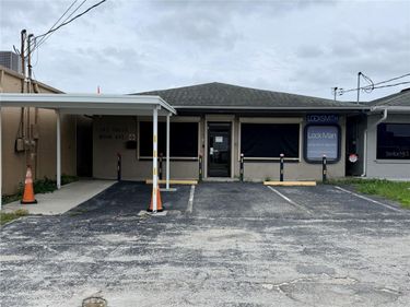 142 S MOON AVENUE, BRANDON, FL 33511