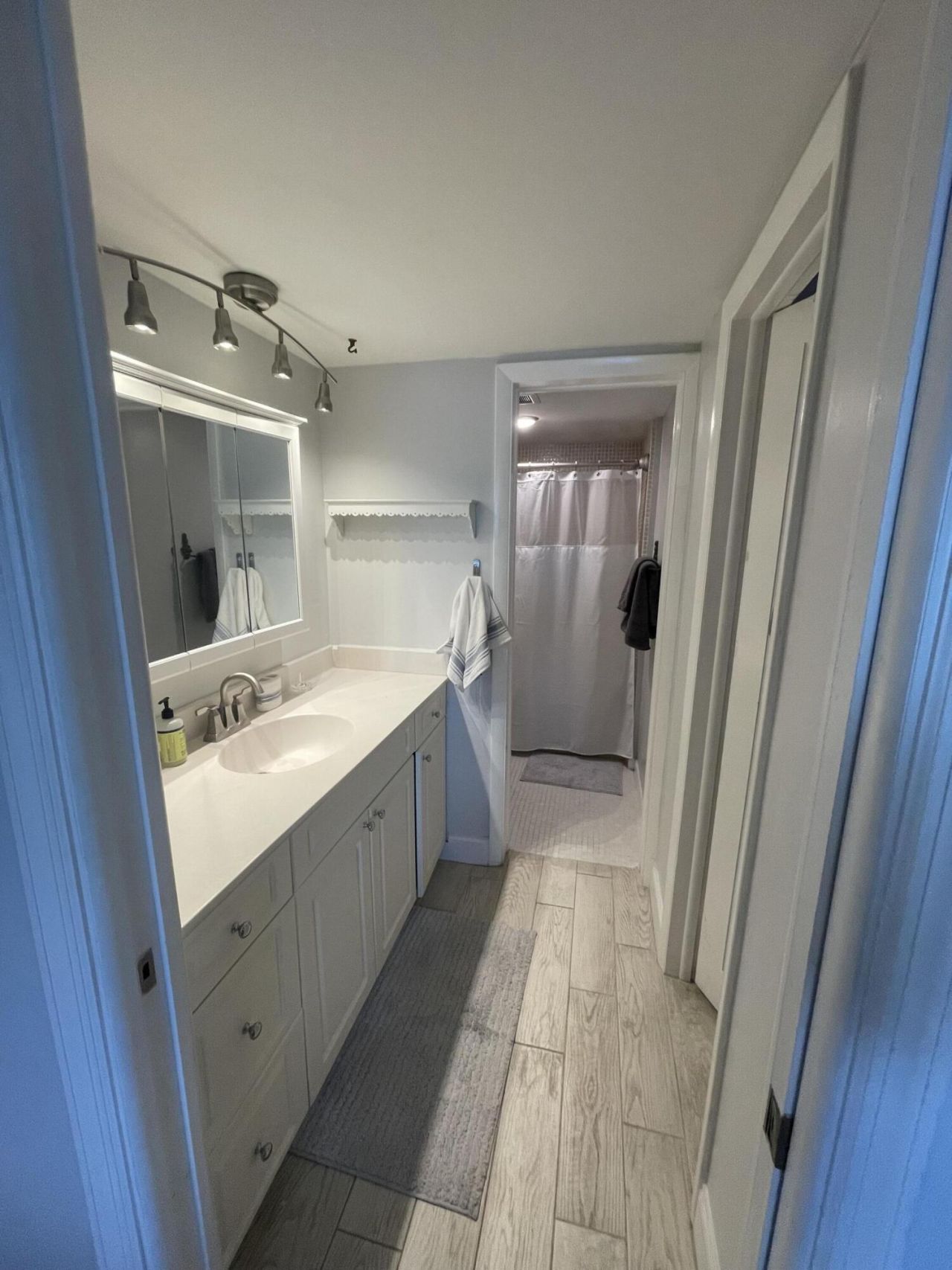 410 Wilma Circle, Unit 103, Riviera Beach, FL 33404 Photo