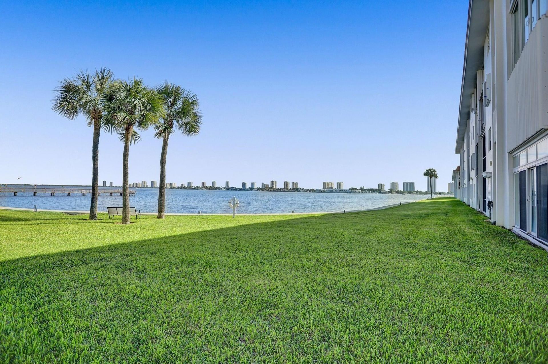410 Wilma Circle, Unit 103, Riviera Beach, FL 33404 Photo