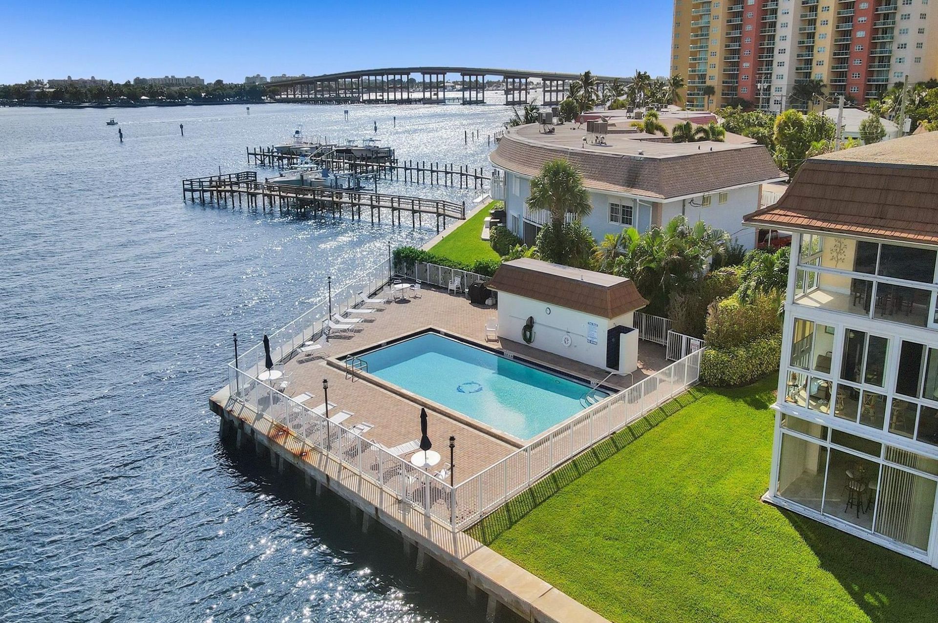410 Wilma Circle, Unit 103, Riviera Beach, FL 33404 Photo