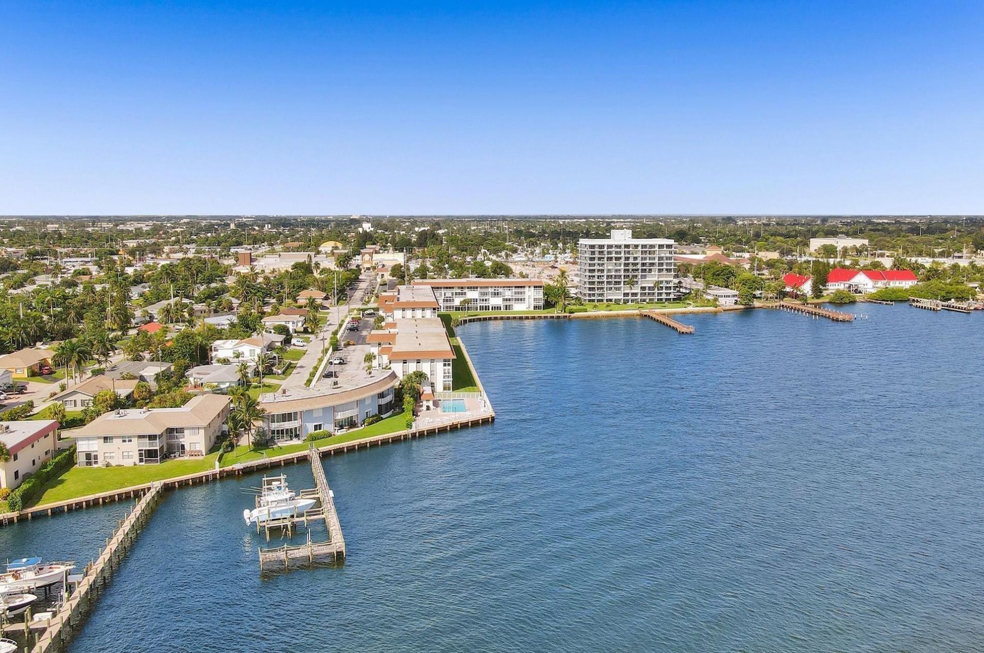 410 Wilma Circle, Unit 103, Riviera Beach, FL 33404 Photo
