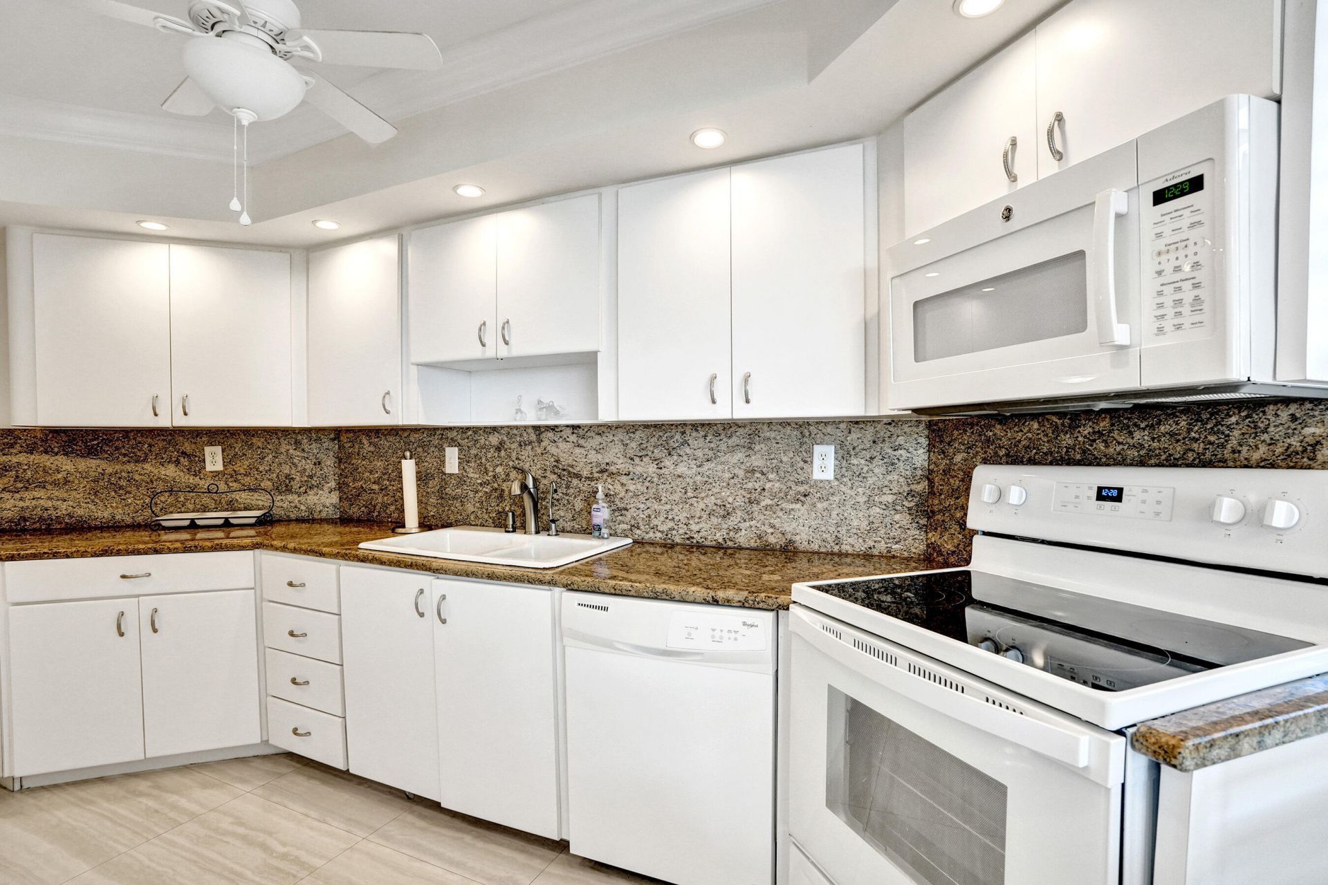 1340 S Ocean Boulevard, Unit 303, Pompano Beach, FL 33062 Photo