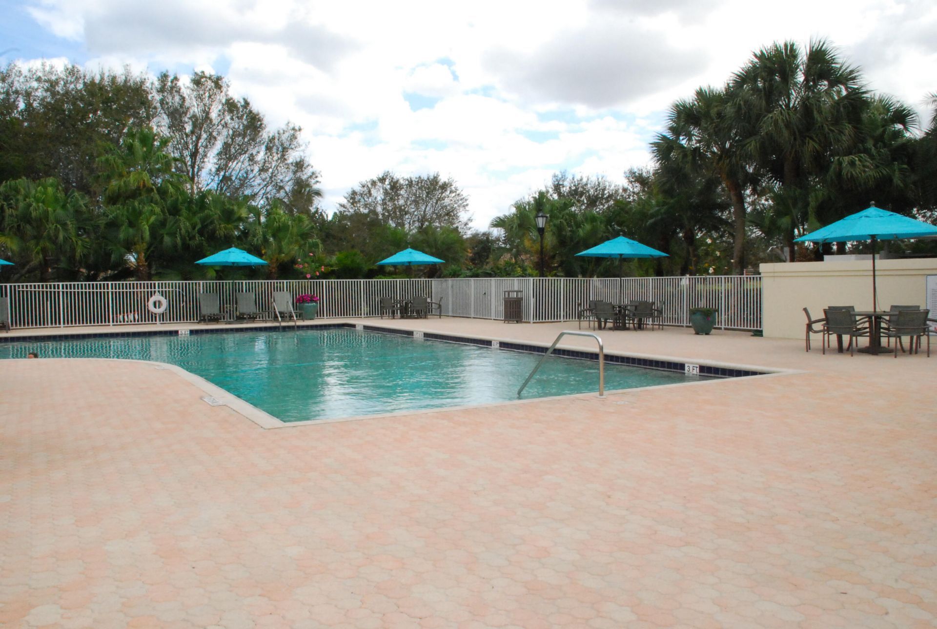 146 Lost Bridge Drive, Palm Beach Gardens, FL 33410 Photo