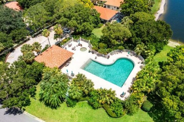 146 Lost Bridge Drive, Palm Beach Gardens, FL 33410 Photo