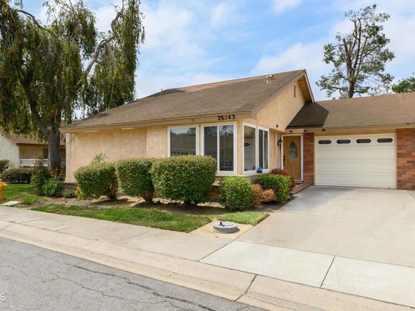 28143 Village 28, Camarillo, CA 93012