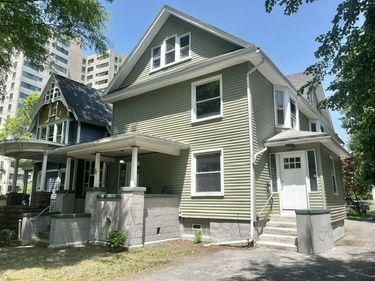 75 Alexander Street, Rochester, NY 14620