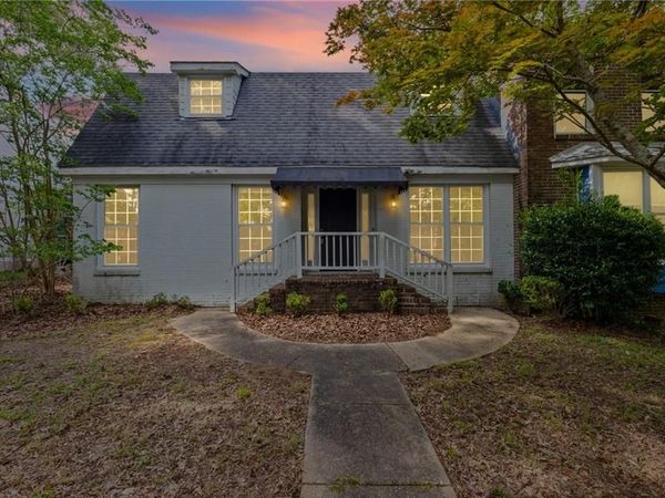6016 Sussex Drive, Mobile, AL 36608