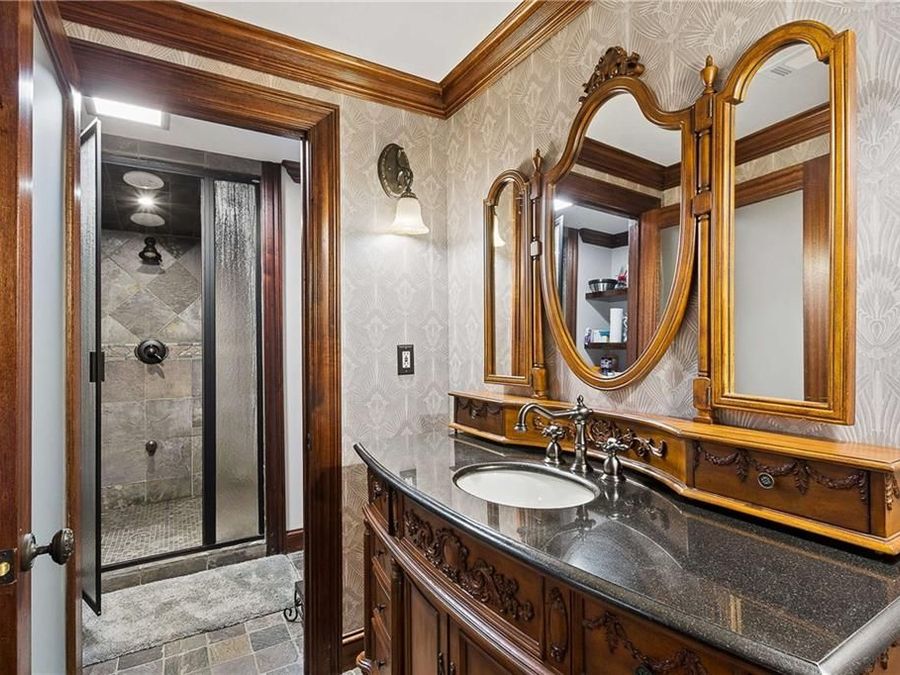 Property Image 61