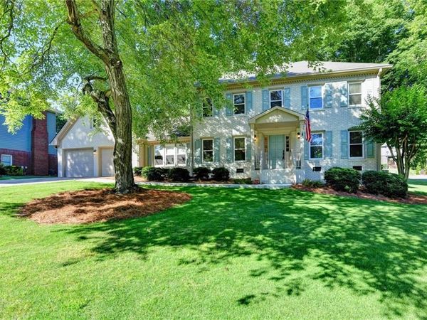 886 Marbrook Drive, Lawrenceville, GA 30044
