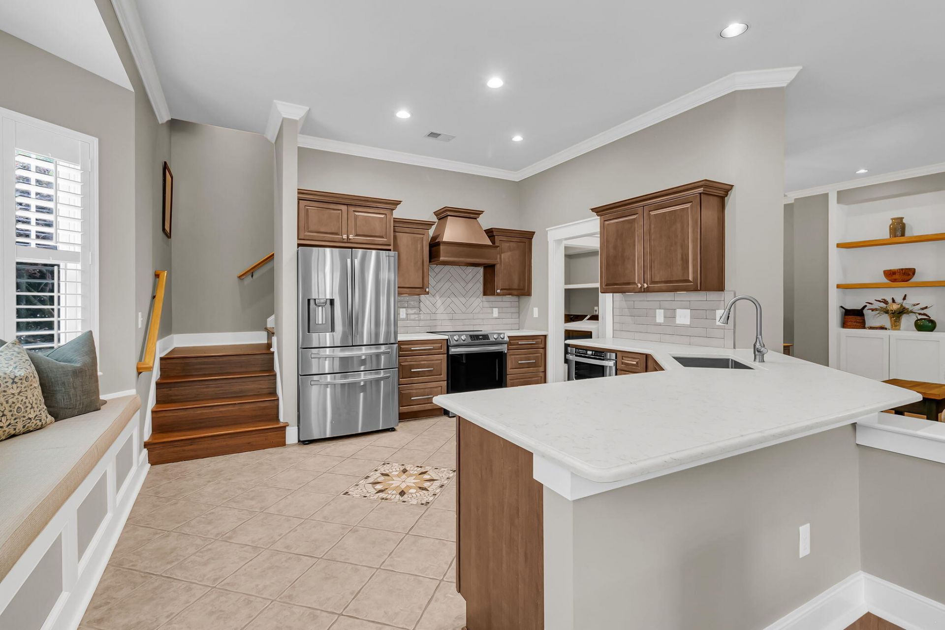121 Thousand Oaks Court Photo 15