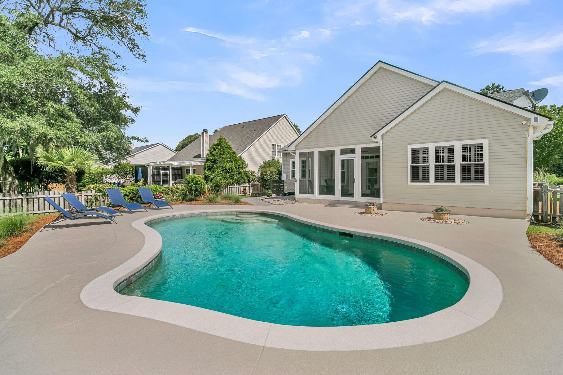 121 Thousand Oaks Court Photo 40
