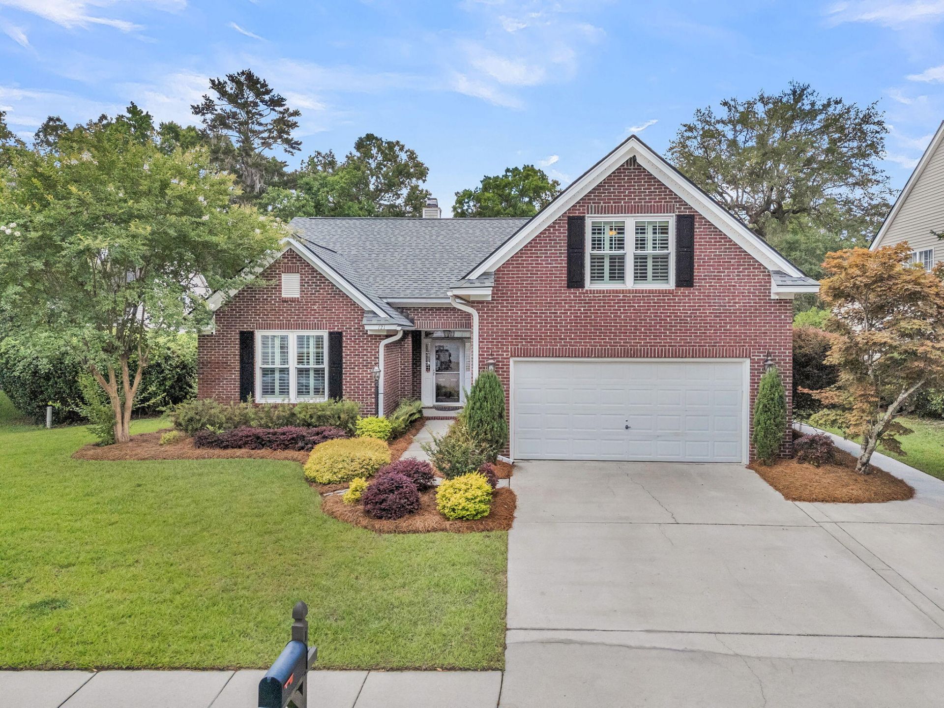 121 Thousand Oaks Court Photo 48