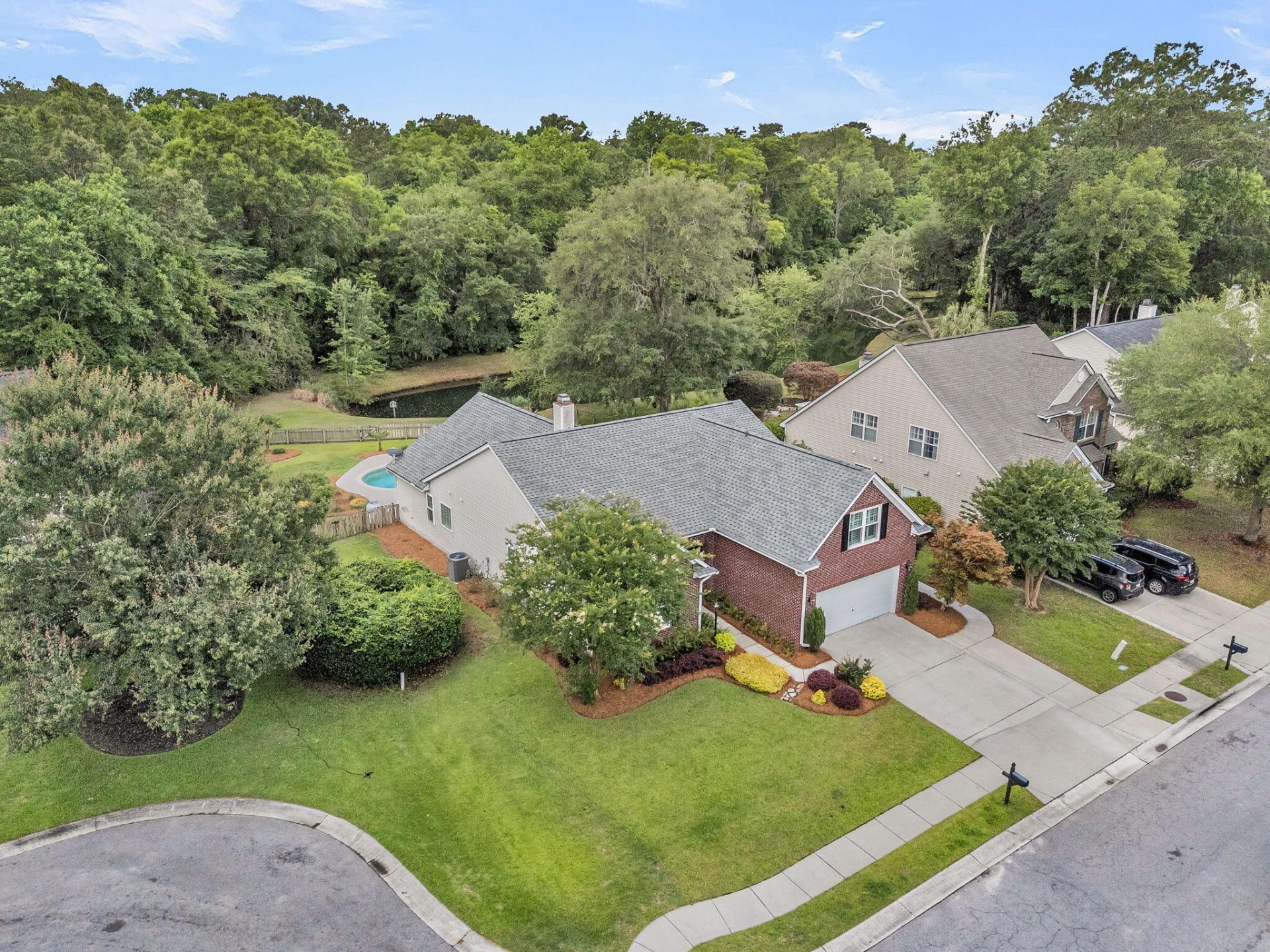 121 Thousand Oaks Court Photo 49