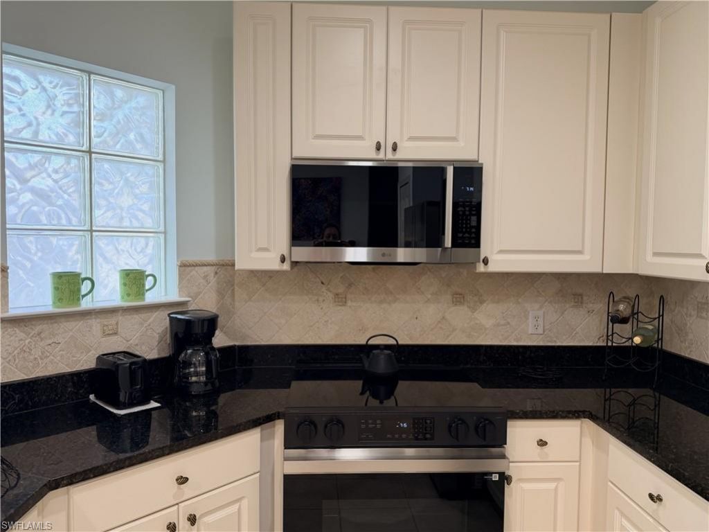 1405 Sweetwater Cv, Unit 204, Naples, FL 34110 Photo