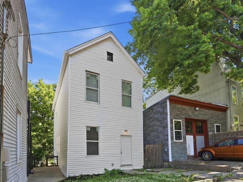 634 Tafel Street, Cincinnati, OH 45225 Photo 4