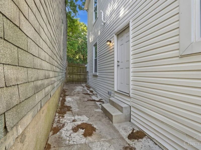 634 Tafel Street, Cincinnati, OH 45225 Photo 42