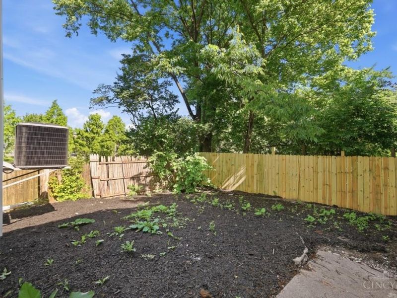 634 Tafel Street, Cincinnati, OH 45225 Photo 43