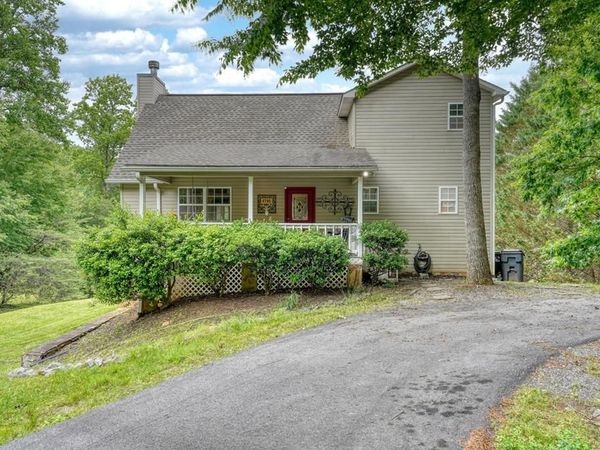 6744 Wood Lake Circle, Young Harris, GA 30582