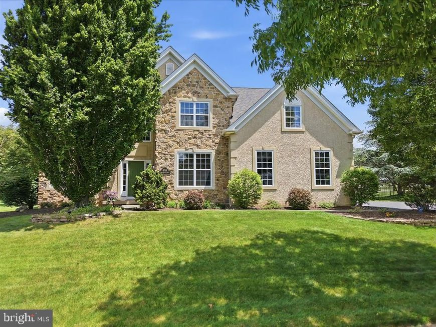 408 Springfield Way, Easton, PA 18045 Main Photo