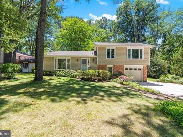 1123 CHINABERRY LANE, CROWNSVILLE, MD 21032