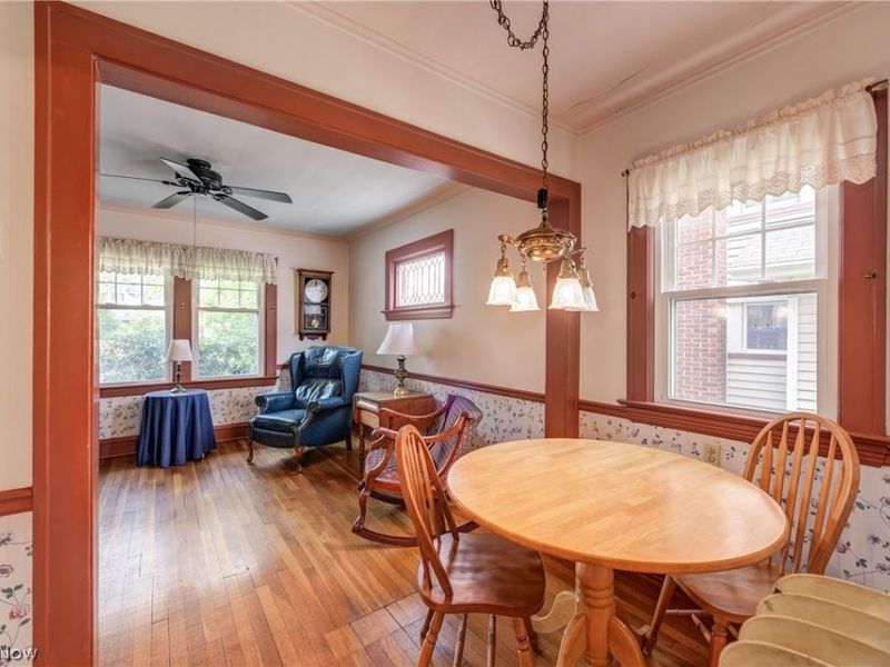 1071 Abbieshire Avenue , Lakewood, OH 44107 Photo 19